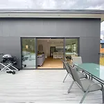 Albatross Rise - Modern Family Home