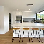 Albatross Rise - Modern Family Home