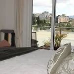 Battery Point Apartment On Hampden