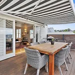 Stunning Newly Renovated Home In Perfect Location