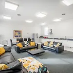 4 Bedroom House - Hobart Cbd - Free Parking - Free Wifi
