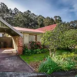 Platypus Cottage Watch Them Play From The Garden