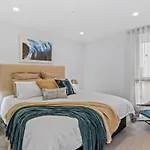Upscale Urban Designer With Large Terrace In Cbd