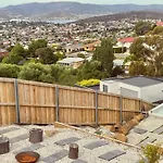 Amazing View Architech Home 8Minutes To Hobart Cbd