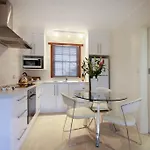 Magnolia On Colville - Historic Riverside Elegance