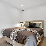 \'City Luxe Oasis\' Huge Terrace With Panoramic Views
