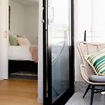 The Rox - Luxe Hobart City Apartment
