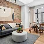 Sanctuary At Saddlers - Where Rustic Meets Refined
