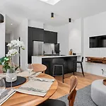 Sanctuary At Saddlers - Where Rustic Meets Refined