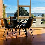 The Tassie - Luxury With Panoramic Water Views