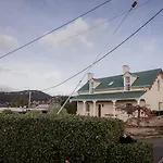 Cosy Heritage Cottage In West Hobart