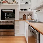 \'Allambee\' Heritage Cottage In Trendy South Hobart