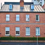 55 Davey Townhouse 1, Salamanca On Your Doorstep
