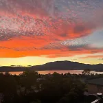 4 Bed 2 Storey House With Views Spa Near Beach