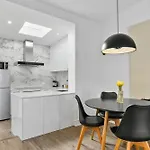 Hampden Neuve - Luxury Georgian Cottage