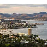 Sandy Bay Cozy Cottage Close To Cbd