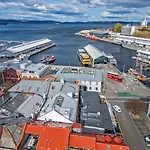 Gibson Mill Waterfront Warehouse Apartment - 202