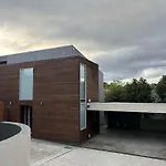 New Architect Designed Coastal Retreat-Water Views