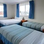 The Waratah Hotel