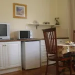 Huonville Guesthouse