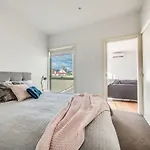 Marina View Apartment