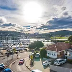 Marina View Apartment