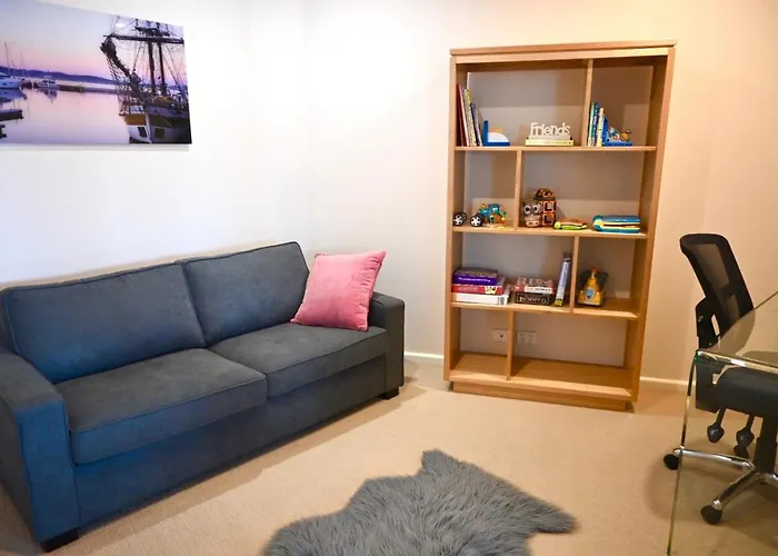 Sub Penthouse Luxe Suit, Cbd, Secure Parking,