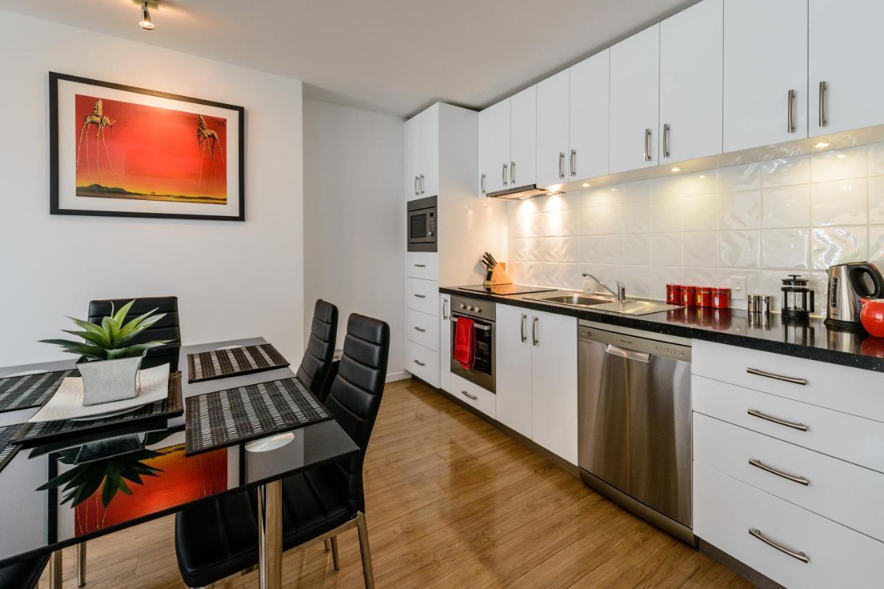Cityscape Apartment Hobart