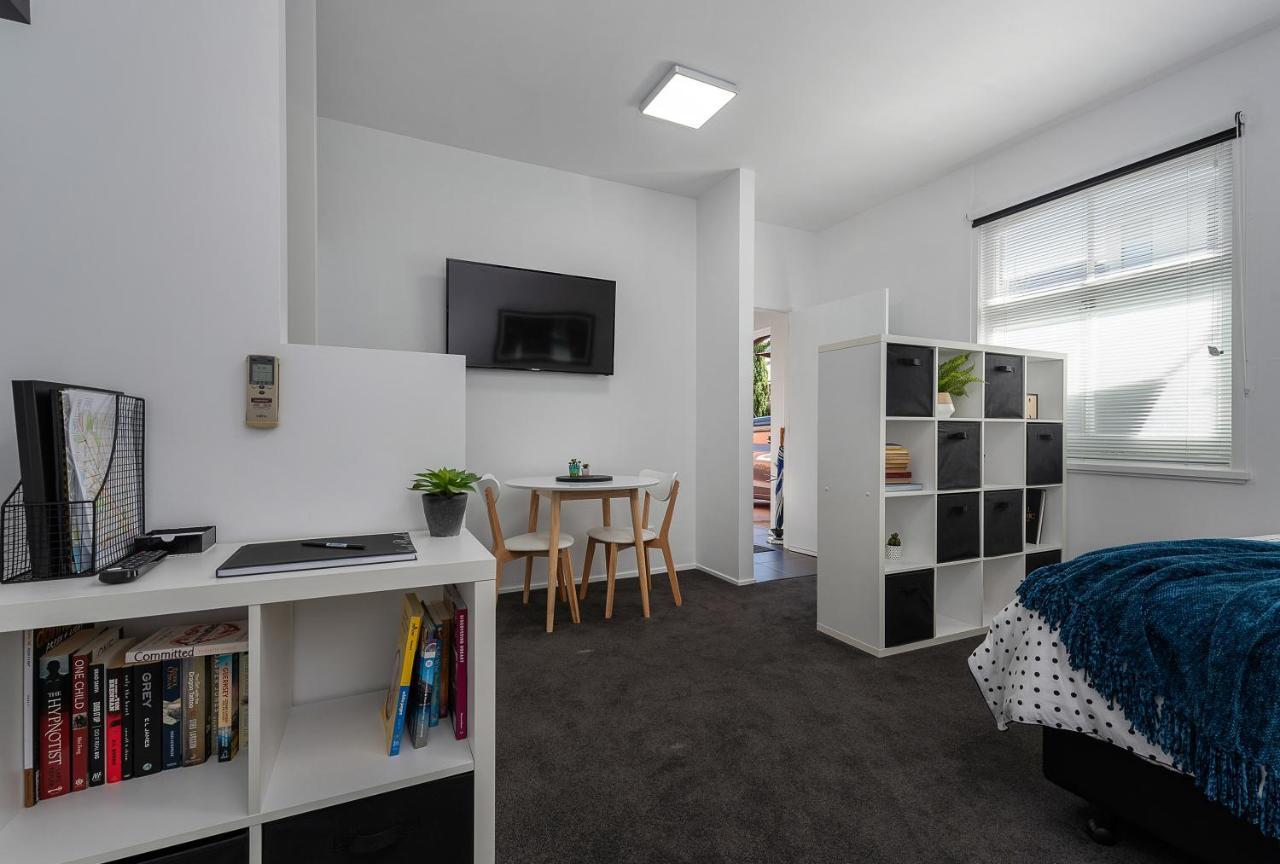 Cityscape Apartment Hobart