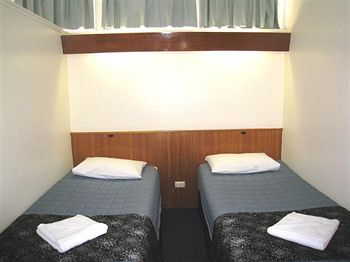 Aparthotel Riverfront &