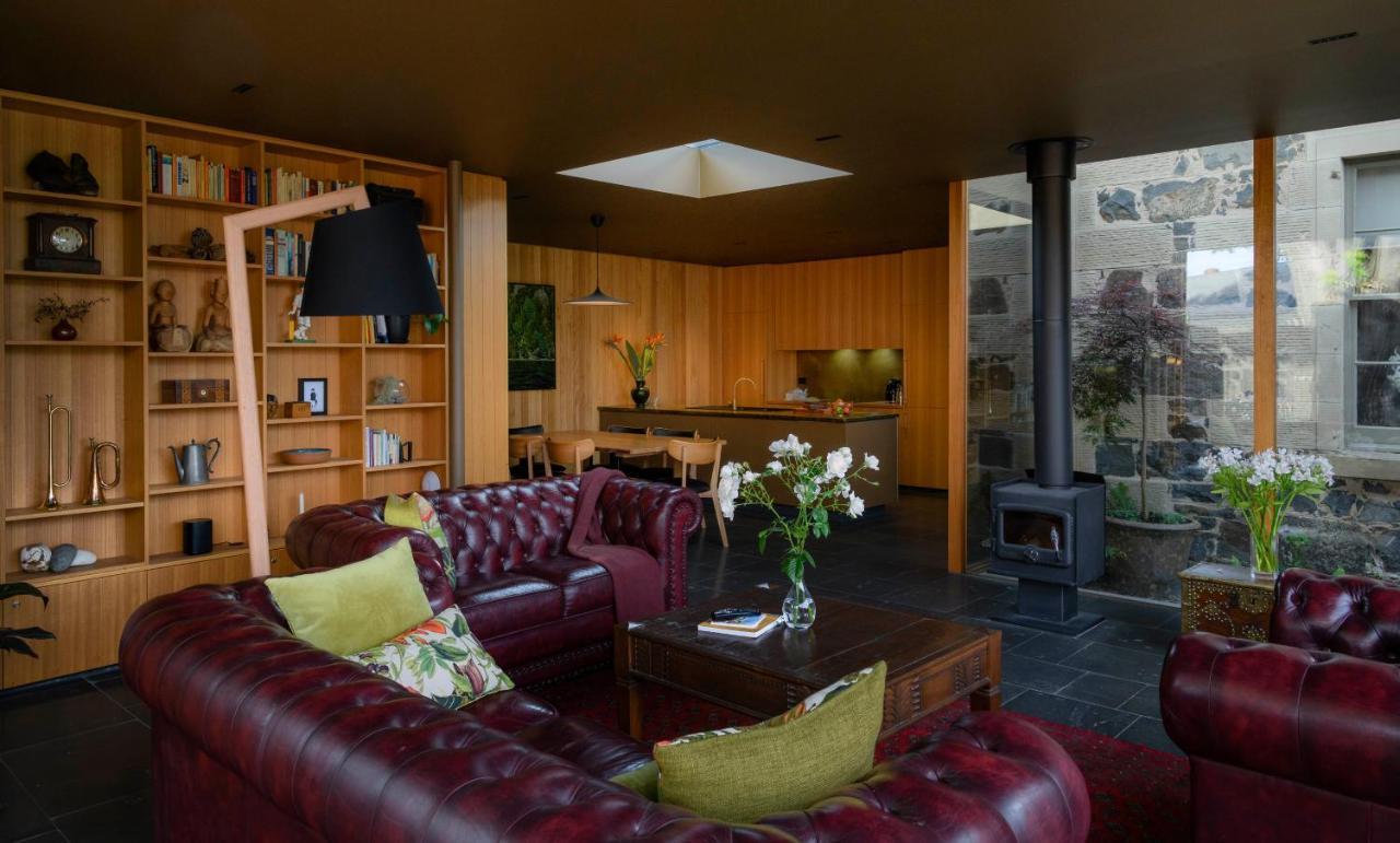 Villa Fusilier Cottage: Luxury Boutique In Battery Point