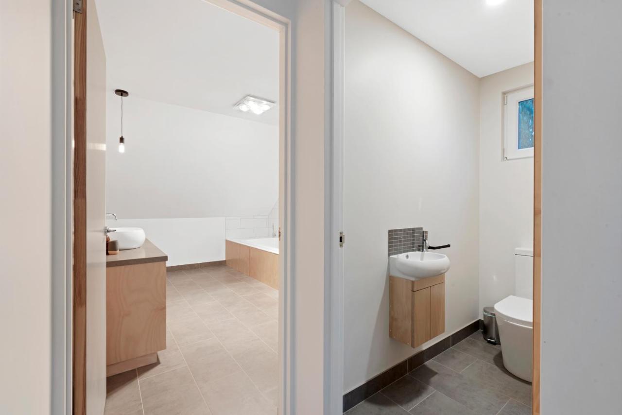 Relax At Ridgeway - Native Bushland Views *
