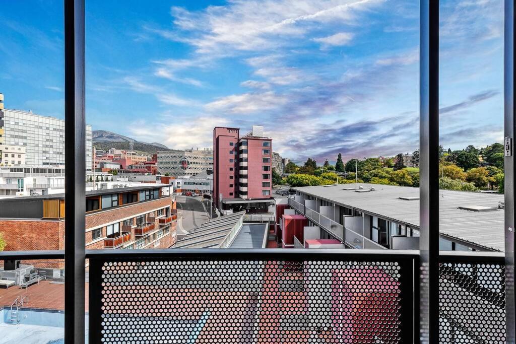 Apartment Sub Penthouse Luxe Suit, Cbd, Secure Parking,