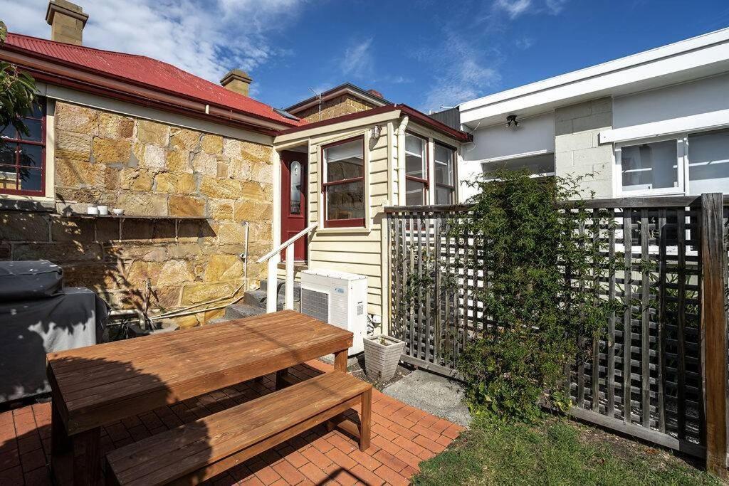 Berwick And Hobart