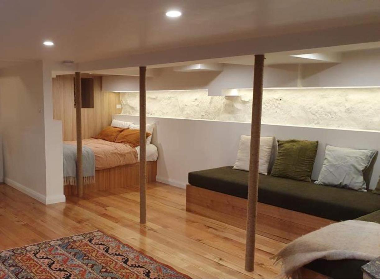 Funky Inner Den