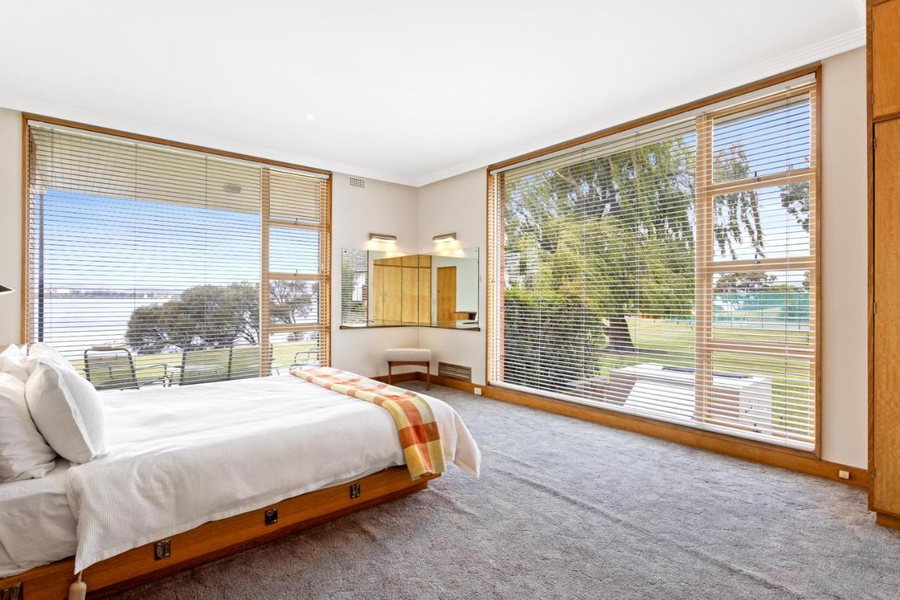 Riverfront & Aparthotel Hobart