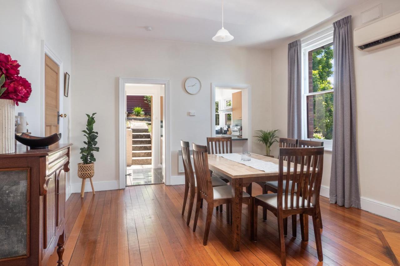 Holiday home Warwick St Retreat! 3 Bedroom House With Parking Hobart