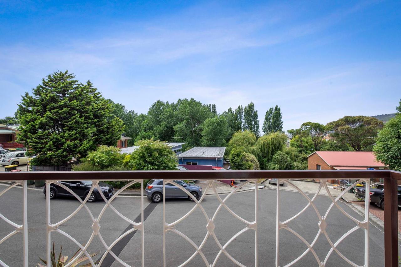 Soho Vibes On Davey - 2 Bedroom Unit - Free Parking - Free Wifi