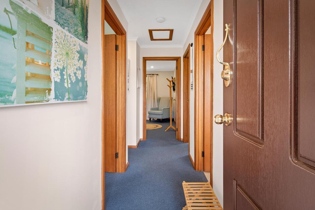 Soho Vibes On Davey - 2 Bedroom Unit - Free Parking - Free Wifi *