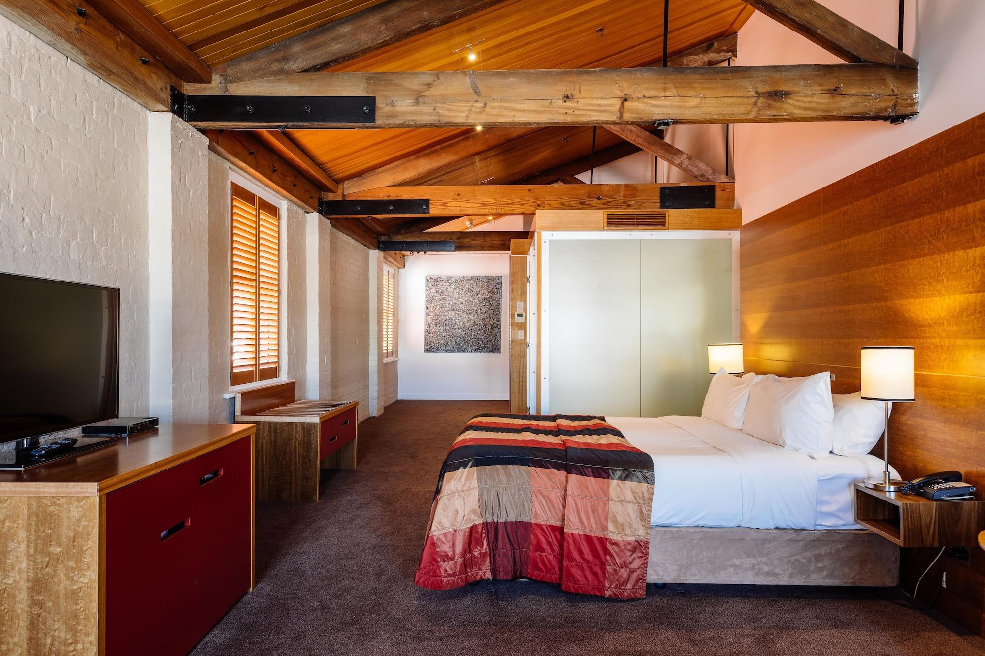 The Henry Jones Art Hotel