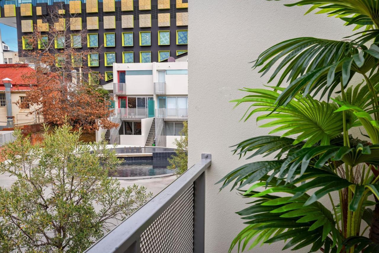 Apartamento King Bed Living In Heart Of The Cbd, With Parking