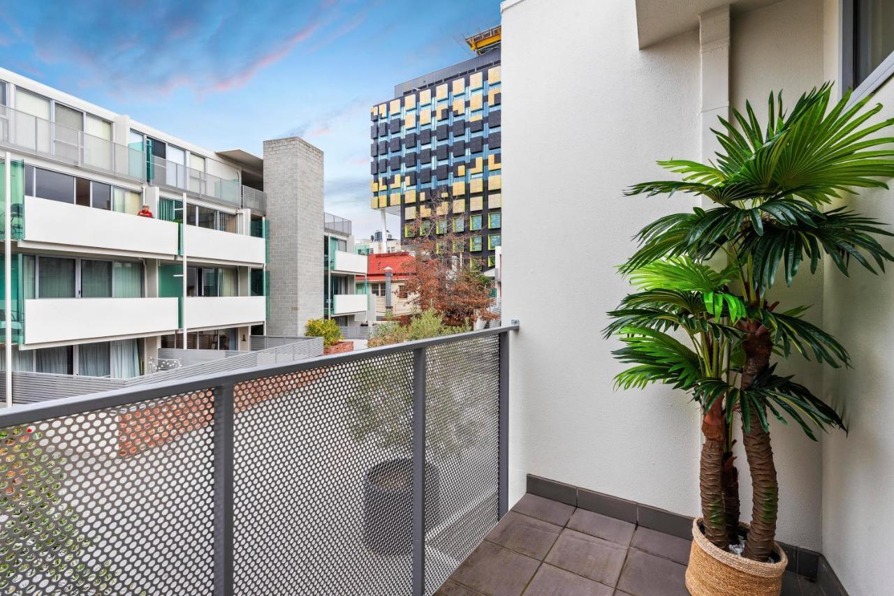 Apartamento King Bed Living In Heart Of The Cbd, With Parking