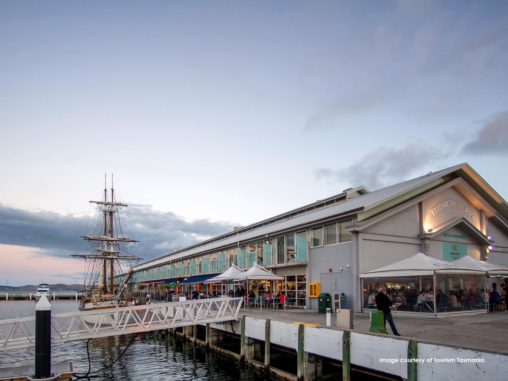 Somerset On The Pier Aparthotel 4*
