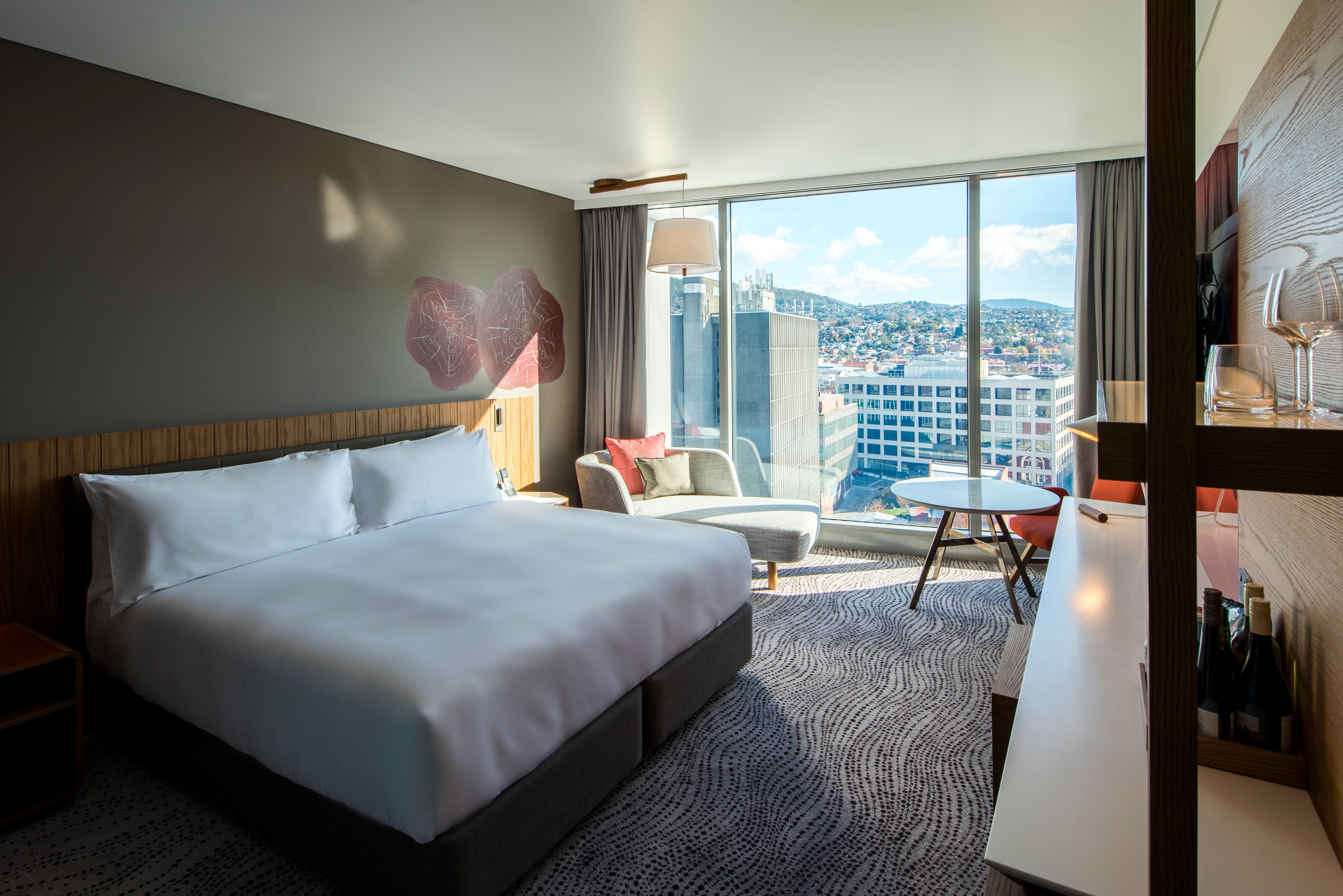 Hotel Crowne Plaza By Ihg 4*