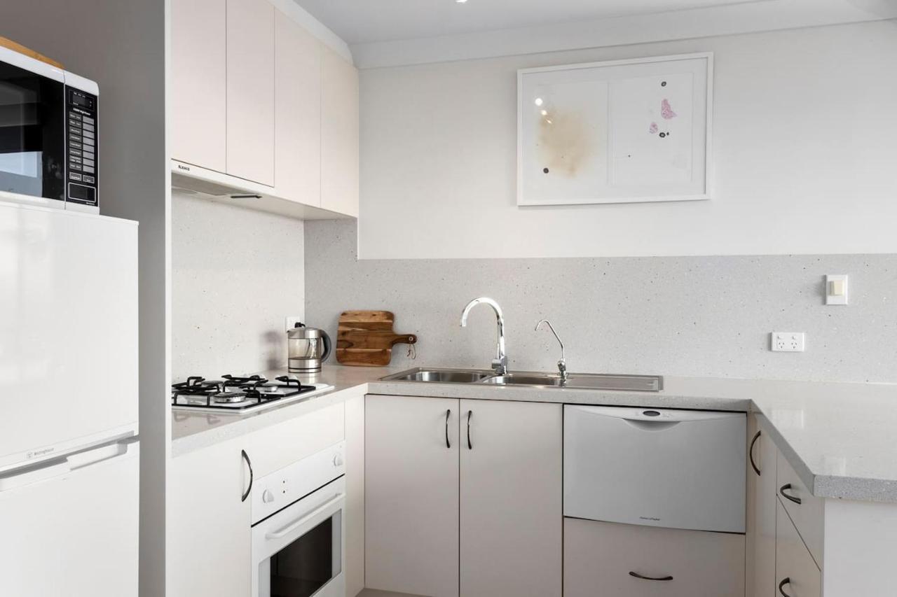 Apartment 'penthouse-style Pad' Breathtaking Panoramic Views *