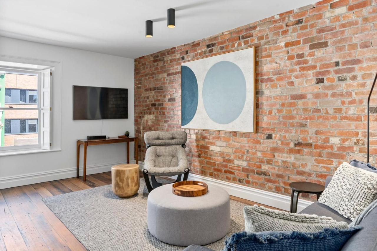 Explore The Quaint Cafe Locale From Saddlers House Apartment