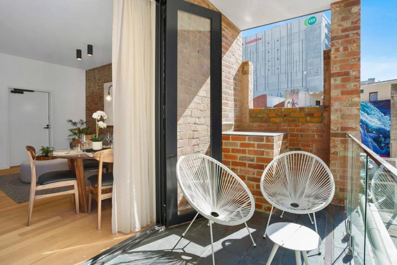 Apartment The Retreat At Saddlers House With Private Balcony