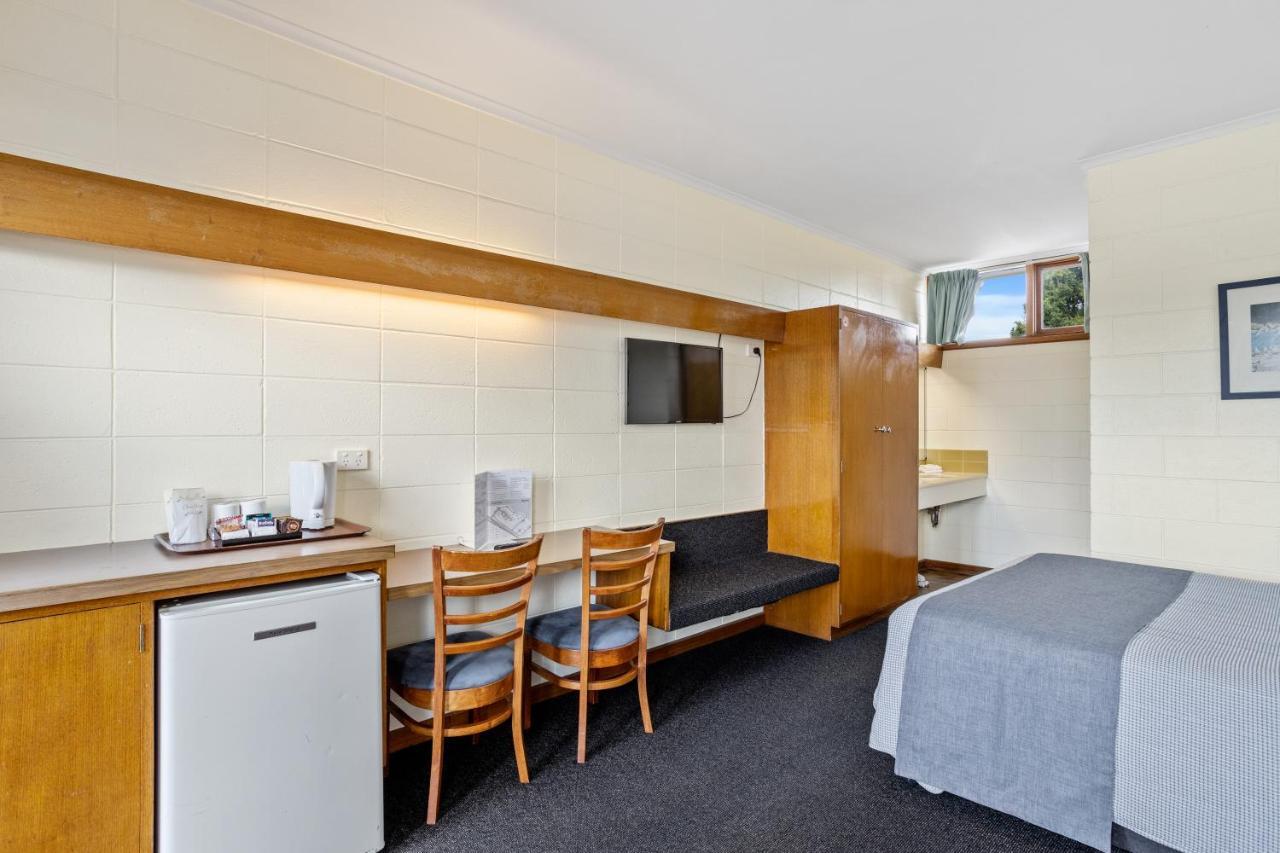 Riverfront & 3* Hobart