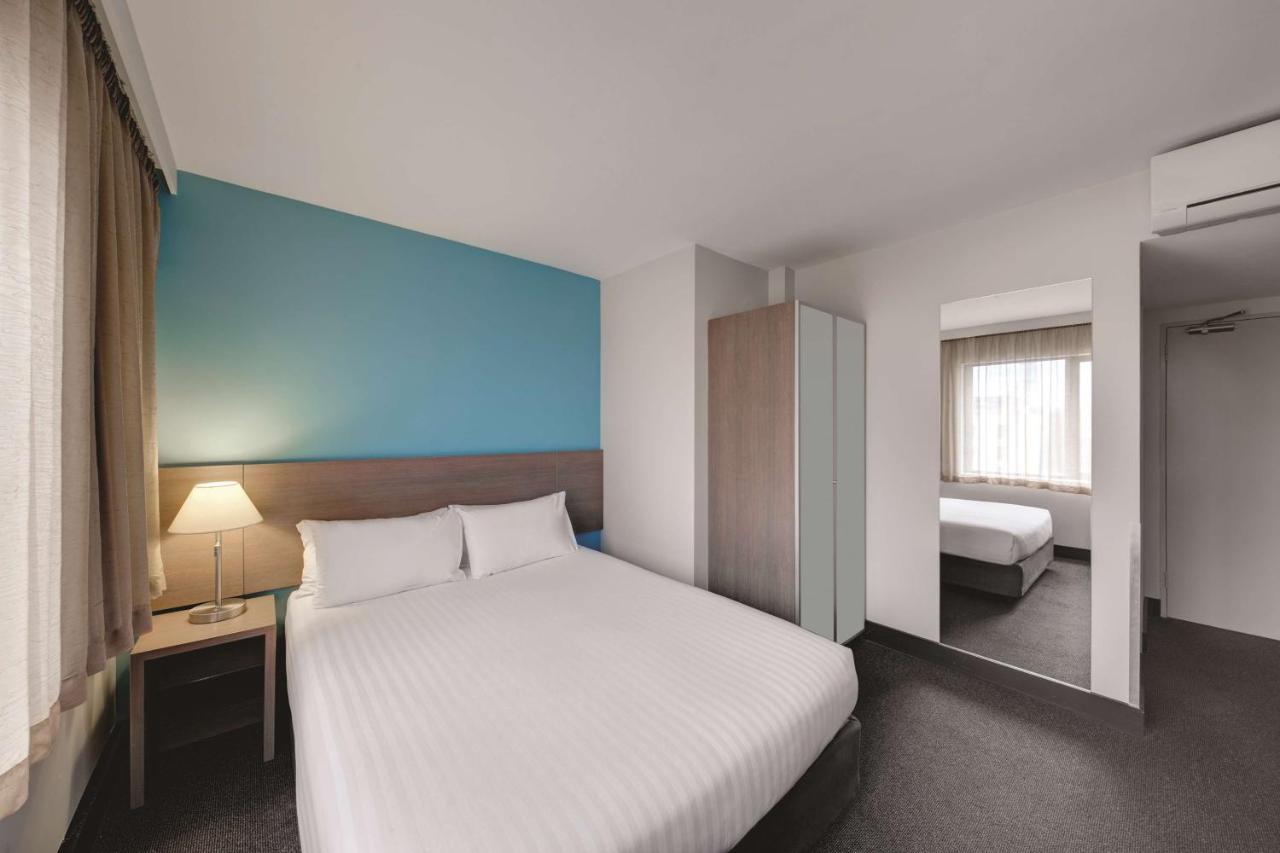 Travelodge Hotel