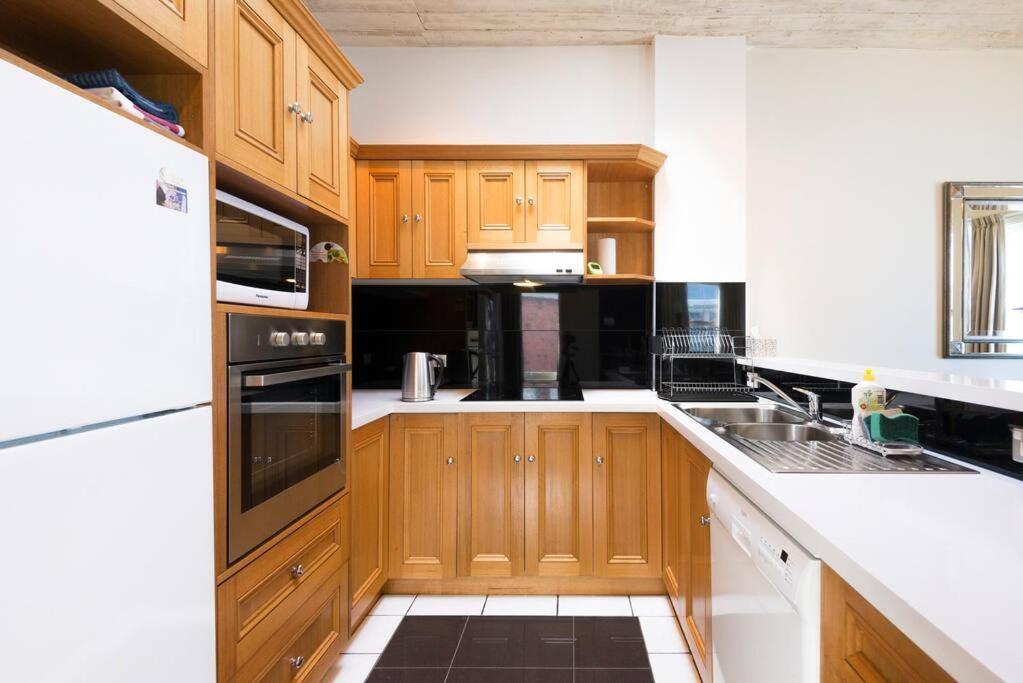 Cbd Premium Apartment, 3 Mins To Waterfront Hobart